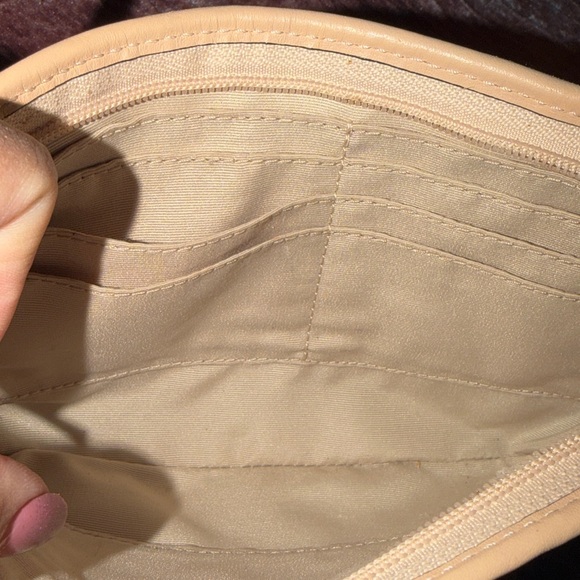 Coach Glossy Navy blue and Tan Shoulder Bag - Picture 6 of 6